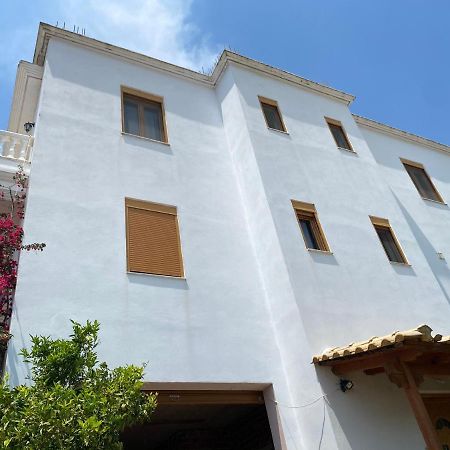 Am Apartment Sarandë Exterior foto