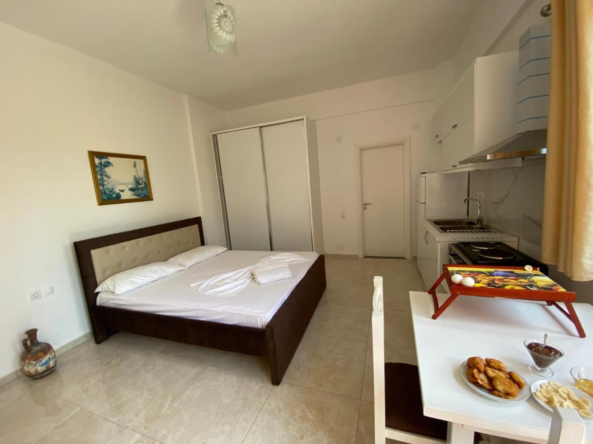 Am Apartment Sarandë Exterior foto