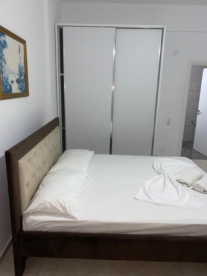 Am Apartment Sarandë Exterior foto